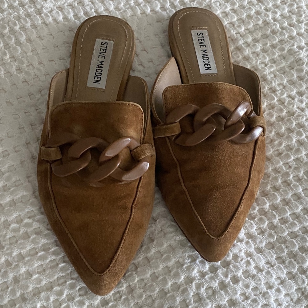 Steve Madden Brown Suede Pointed-Toe Chain-Trim flat Mules
